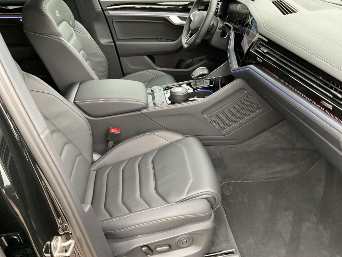 Volkswagen Touareg 3.0 TDI R-Line