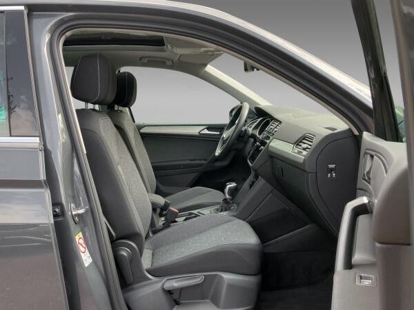 Volkswagen Tiguan 1.5 TSI Move DSG Panorama Navi Kamera