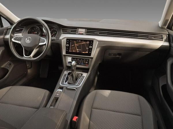 Volkswagen Passat Variant 1.5 TSI DSG Navi Sitzhzg Kamera