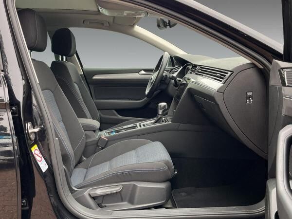 Volkswagen Passat Variant 1.4 TSI GTE DSG AHK Panorama Navi