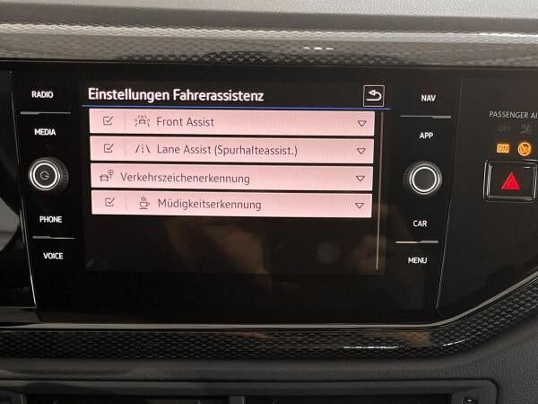 Volkswagen Polo 1.0 TSI Life DSG LED Navi Rear View App