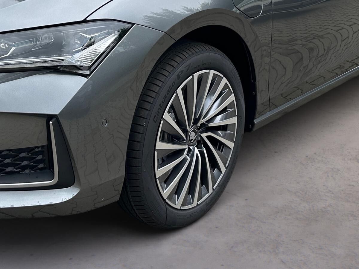 Skoda Superb Lim. 1.5 TSI iV 150 kW L&K/Familie/Fahrassistenz+/Infotainment+/