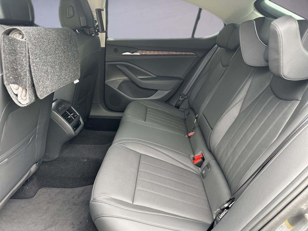 Skoda Superb Lim. 1.5 TSI iV 150 kW L&K/Familie/Fahrassistenz+/Infotainment+/