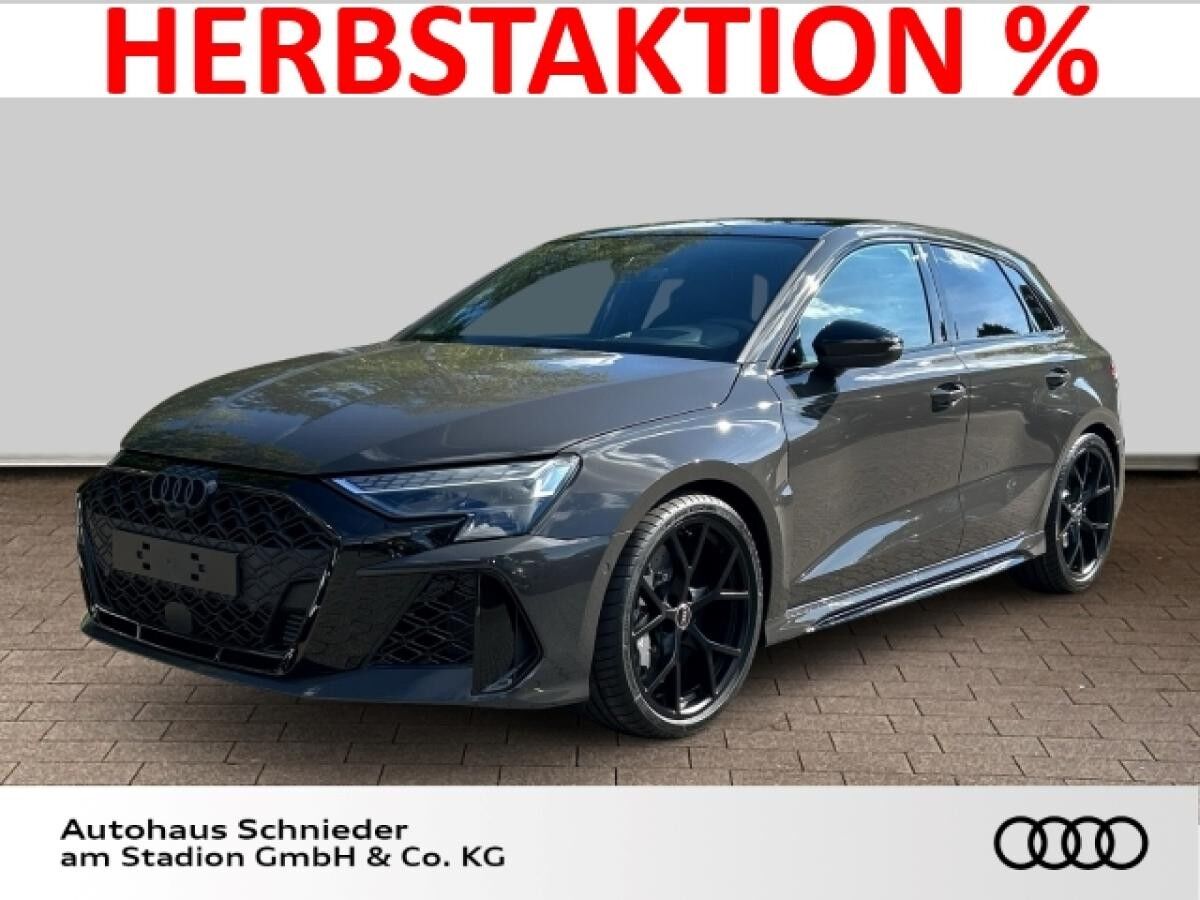 Audi RS3 Sportback 2.5 TFSI HUD+PANO+NAVI+LEDER+MATRIX-LED