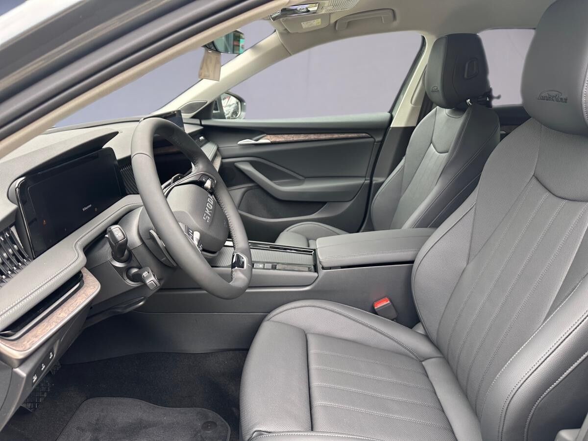 Skoda Superb Lim. 1.5 TSI iV 150 kW L&K/Familie/Fahrassistenz+/Infotainment+/