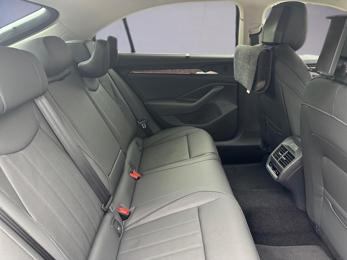 Skoda Superb Lim. 1.5 TSI iV 150 kW L&K/Familie/Fahrassistenz+/Infotainment+/