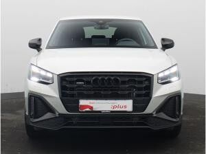 Audi Q2 S-Line 40 TFSI quattro S-tronic / Matrix, AHK