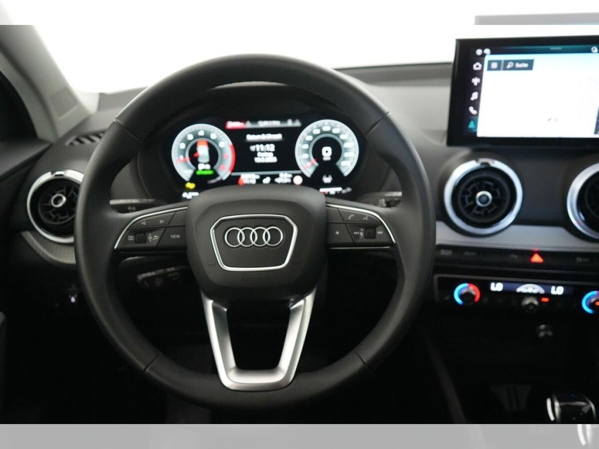 Audi Q2 40 TFSI qu. advanced / 3,99 % FINANZIERUNG OHNE ANZAHLUNG !