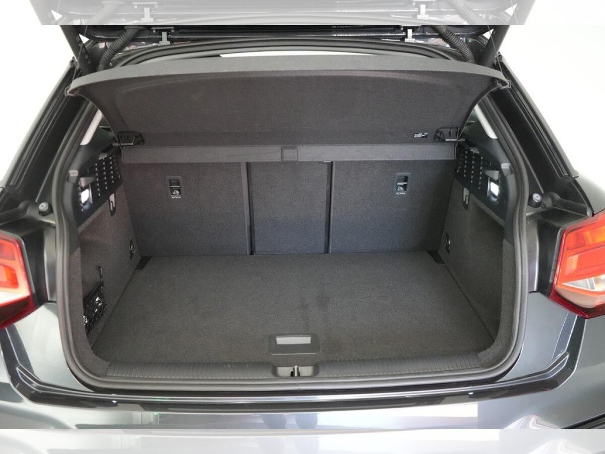 Audi Q2 40 TFSI qu. advanced / 3,99 % FINANZIERUNG OHNE ANZAHLUNG !