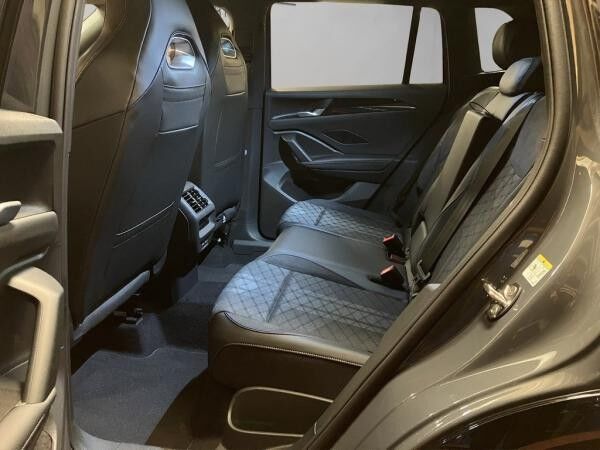 Volkswagen Tiguan R-Line 2.0 l TDI 4MOTION | SOFORT VERFÜGBAR