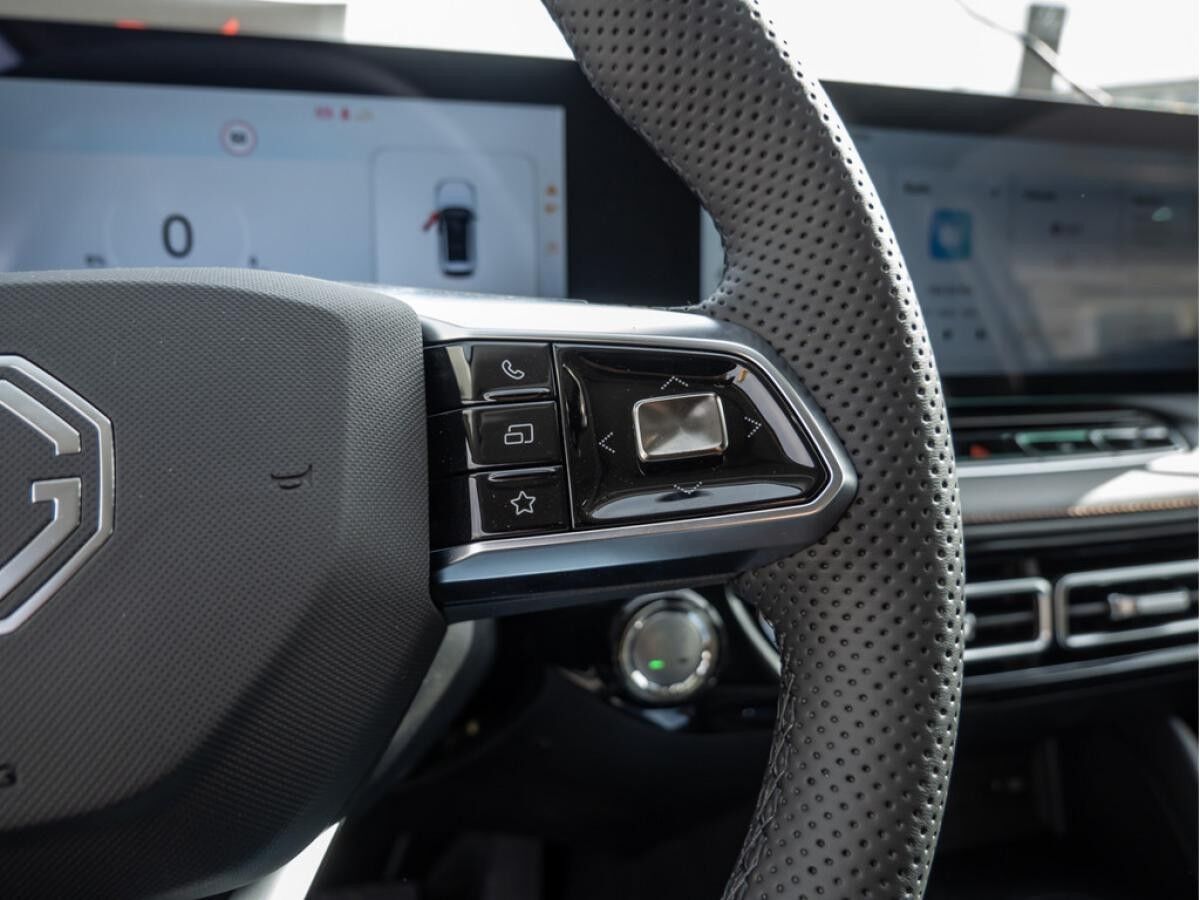 MG HS PHEV Luxury, Leder, Navi, ACC