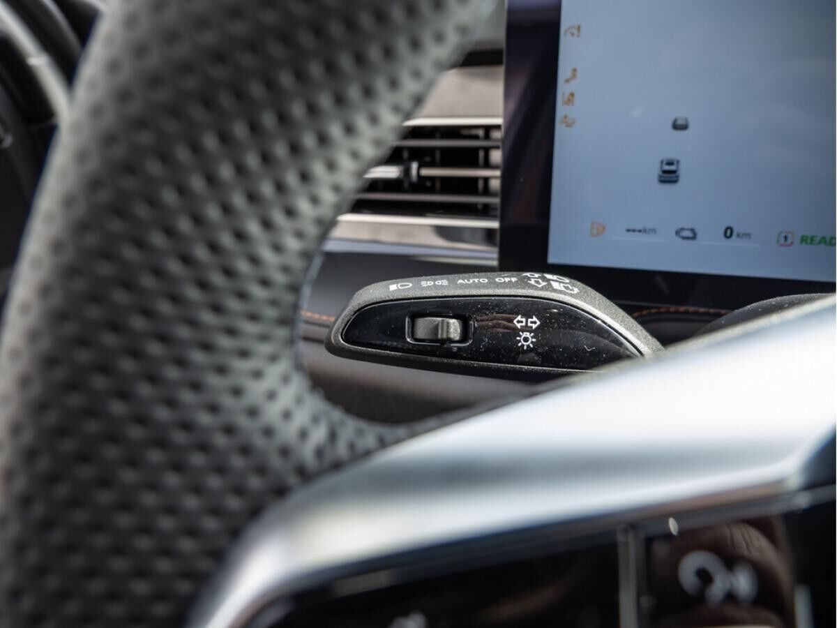 MG HS PHEV Luxury, Leder, Navi, ACC