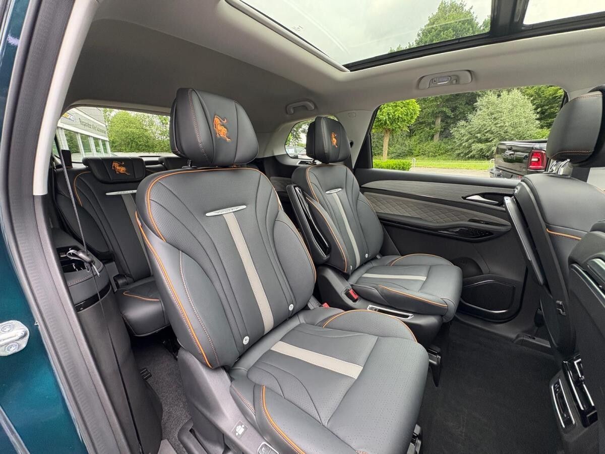 Dongfeng Forthing 4 ❗Massagesitze CarPlay  7-Sitzer Panorama uvm.❗