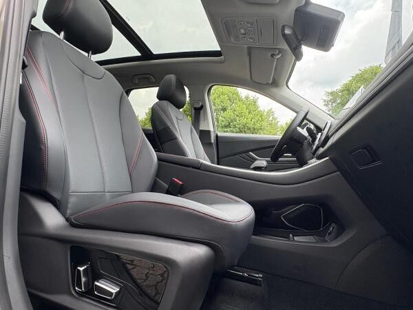 Dongfeng Forthing 5 ❗ CarPlay Panorama Totw.Ass. uvm.❗