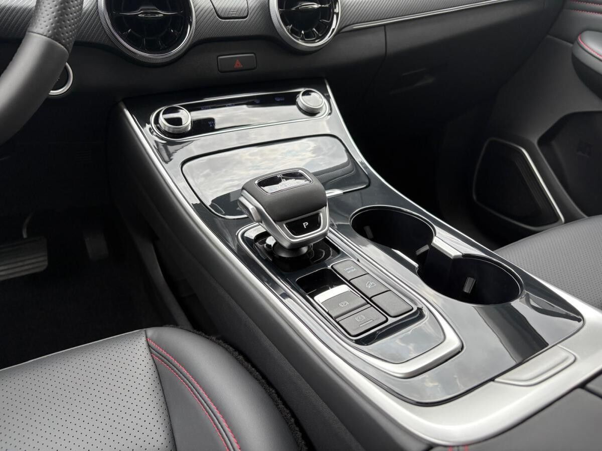 Dongfeng Forthing 5 ❗ CarPlay Panorama Totw.Ass. uvm.❗