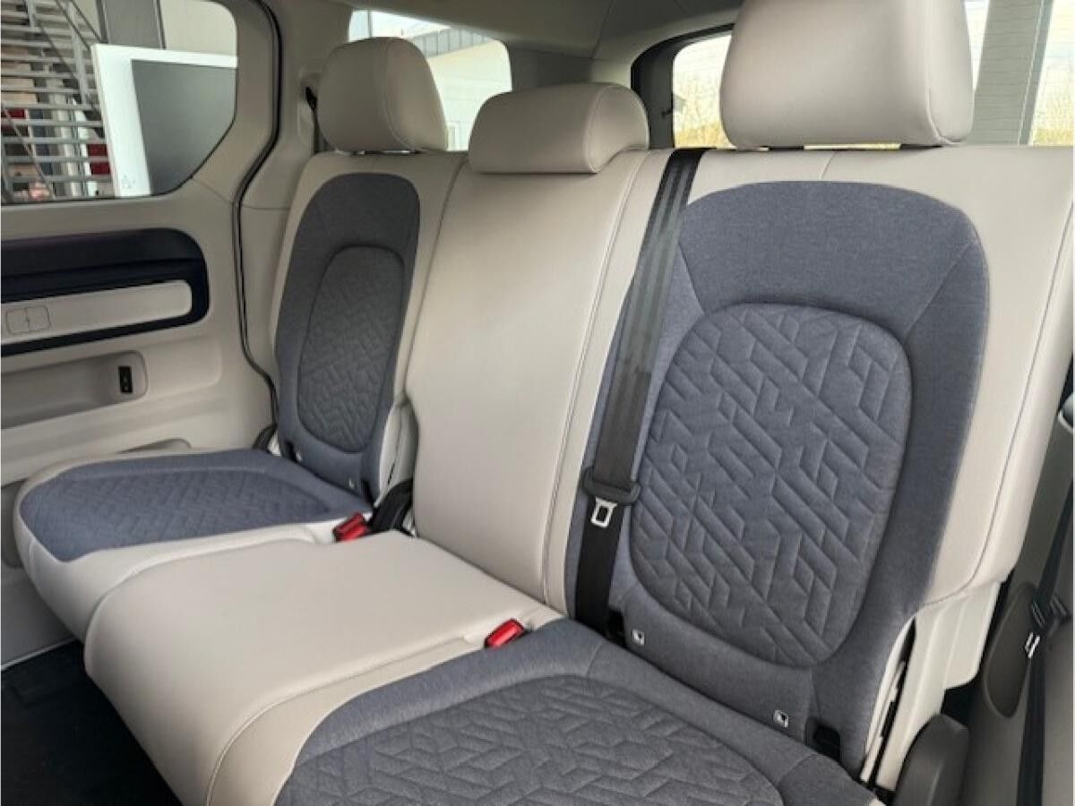 Volkswagen ID.Buzz Pro h Radstand: 2989 mm AHK