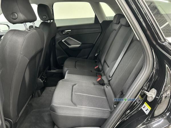 Audi Q3 advanced 35TFSI S tronic AHK Keyless ACC Navi