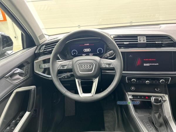 Audi Q3 advanced 35TFSI S tronic AHK Keyless ACC Navi
