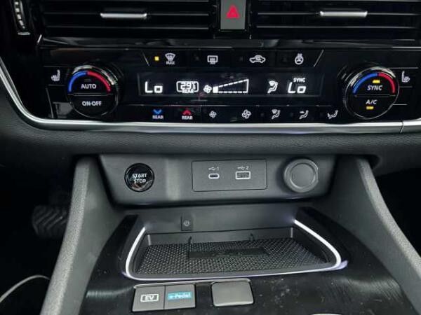 Nissan X-Trail e-Power 1.5 VC-T N-Trek e-4orce