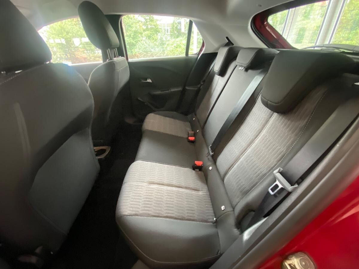 Opel Corsa F 1.2 Turbo Edition Matrix+SHZ+PDC+SpurH