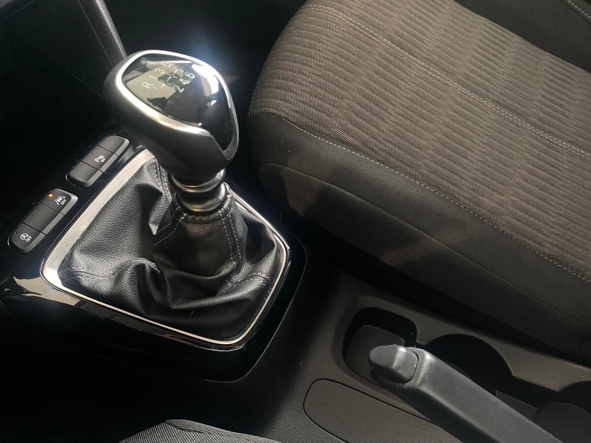 Opel Corsa F 1.2 Turbo Edition Matrix+SHZ+PDC+SpurH