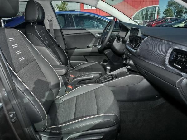 Kia Stonic 1.0T 48V DCT GT Line TECHNIK Navi PDC