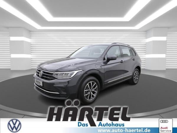 Volkswagen Tiguan LIFE EHYBRID 1.4 TSI DSG (+ACC-RADAR) Navi