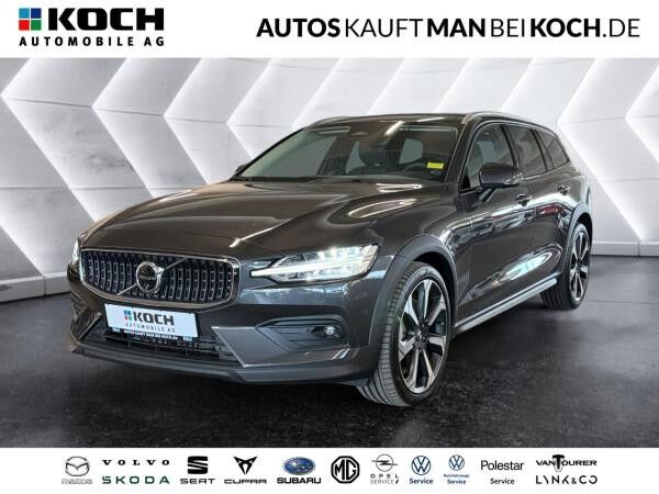 Volvo V60 CC B5 AWD Ultimate MASSAGE PANO BOWERS