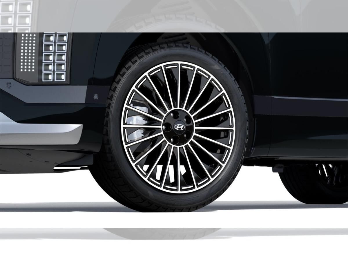 Hyundai IONIQ 9 7-Sitzer 110kWh (307 PS) 4WD UNIQ + Panorama-Glasschiebedach