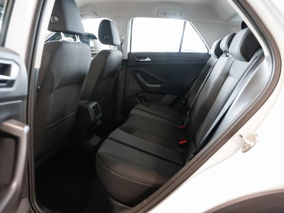 Volkswagen T-Roc 1,5 TSI Life ACC SideAssist Navi LED-Plus