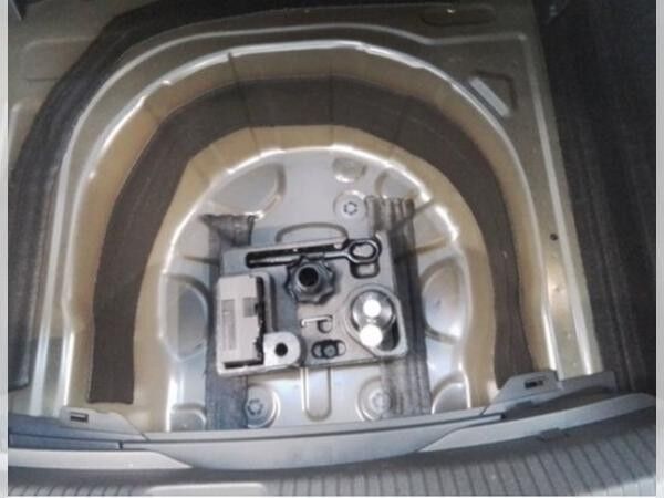 Volkswagen Taigo 1,0 TSI DSG Life LED AppConnect PDC Alu Sitzheizg
