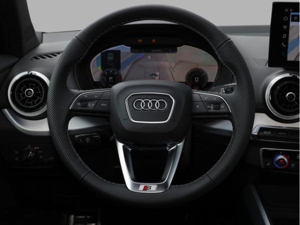 Audi Q2 S line 35 TDI quattro