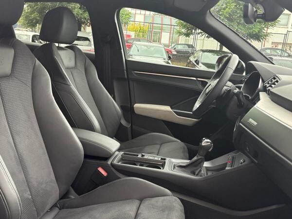 Audi Q3 Sportback 40 TFSI quattro S tronic MMI LED