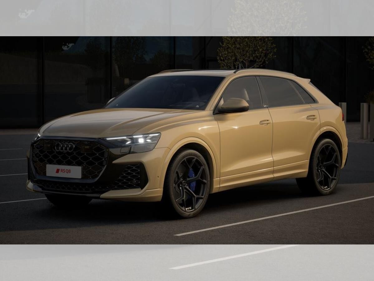 Audi RS Q8 SUV performance