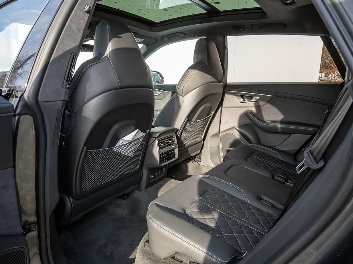 Audi SQ8 SUV TFSI