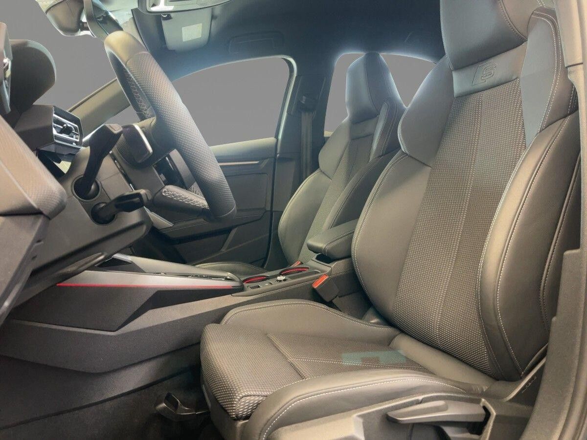 Audi S3 Limousine 2.0 TFSI Kamera ACC virtual LED Navi