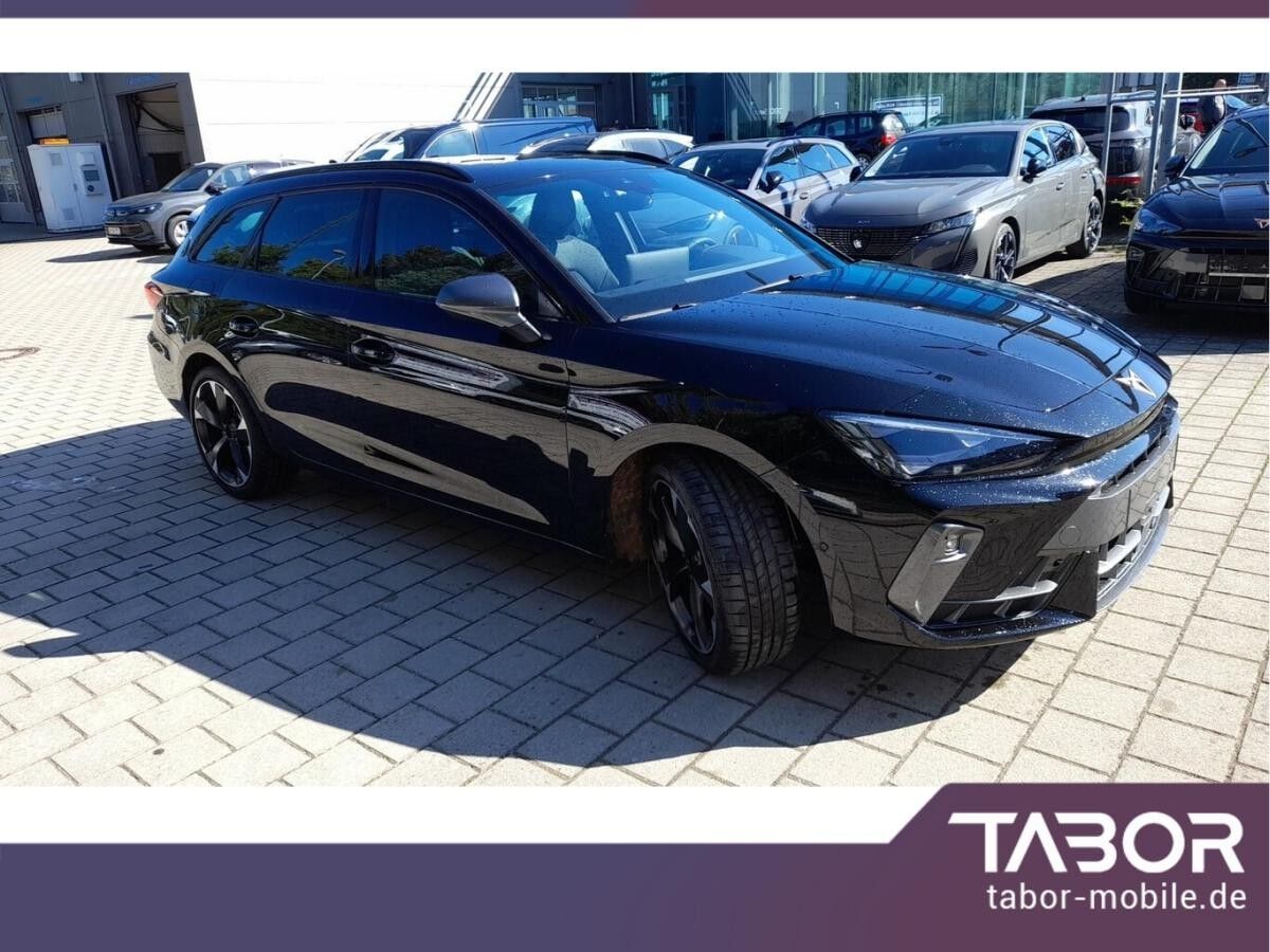 Cupra Leon ST eTSI DSG IntelliD Pano Matrix Edge SHZ Cupra Leon ST eTSI DSG IntelliD Pano Matrix Edge SHZ