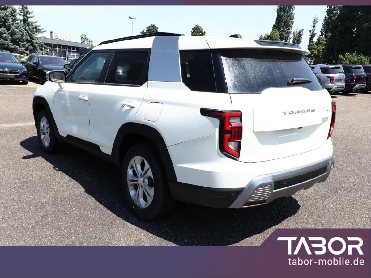 KGM Torres 1.5 T-GDi 163 LED Kam PDC 9"-DAB CarPlay KGM Torres 1.5 T-GDi 163 LED Kam PDC 9"-DAB CarPlay