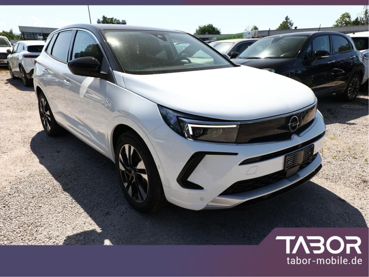 Opel Grandland PHEV 225 EAT8 Alcantara ACC SHZ 360° Opel Grandland PHEV 225 EAT8 Alcantara ACC SHZ 360°