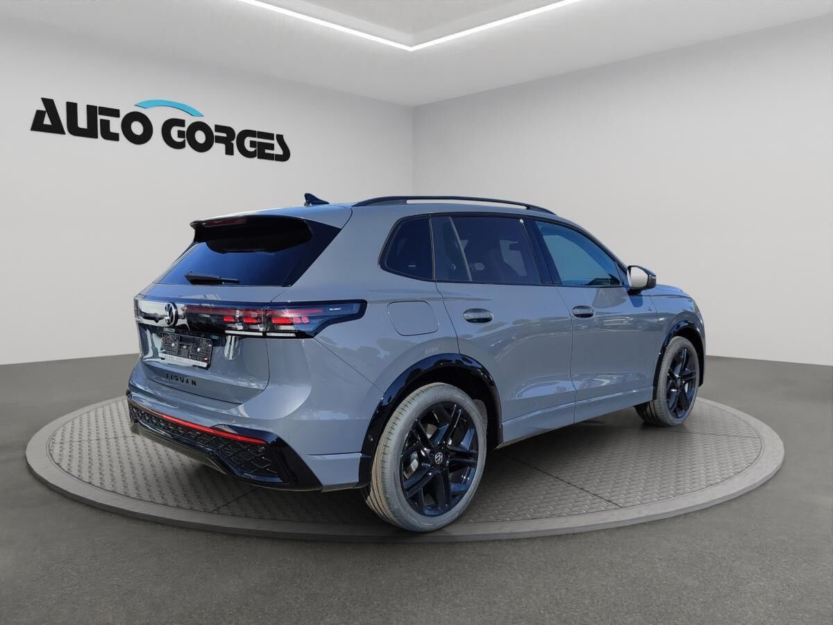 Volkswagen Tiguan R-Line 1,5 l eTSI DSG +SOFORT+BLACK-STYLE