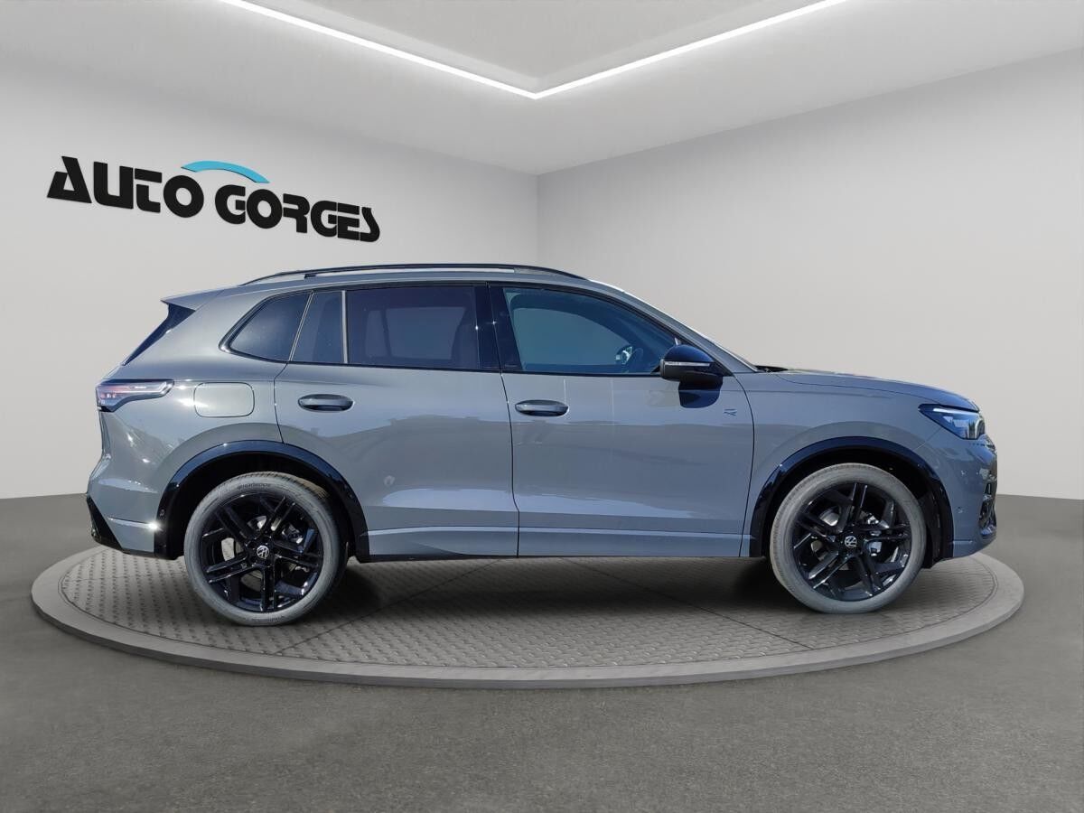 Volkswagen Tiguan R-Line 1,5 l eTSI DSG +SOFORT+BLACK-STYLE