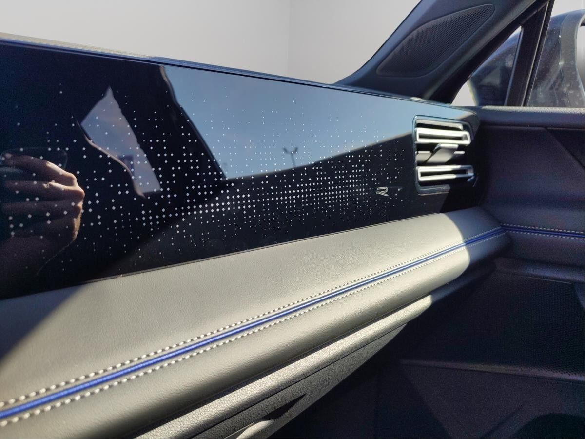 Volkswagen Tiguan R-Line 1,5 l eTSI DSG +SOFORT+BLACK-STYLE