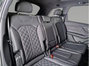 Audi Q7 SUV S-line TFSI e 360kW⚡Sofort Verfügbar⚡Eroberungsdeal⚡ 135K€ quattro tiptronic Audi Q7 SUV S-line TFSI e 360kW⚡Sofort Verfügbar⚡Eroberungsdeal⚡ 135K€ quattro tiptronic