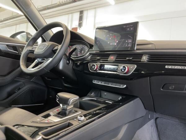 Audi A4 Avant S line 40 TFSI quattro Standh. Kamera B&O Matrix Navi