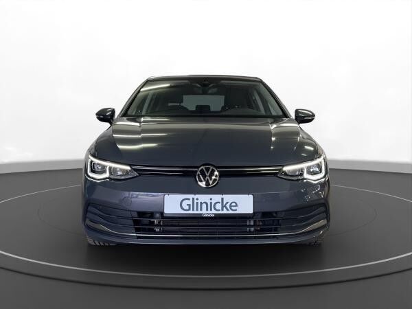 Volkswagen Golf VIII 1.0 TSI Active Pano Matrix LM 18" Navi PDC+RFK
