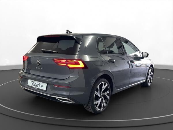 Volkswagen Golf VIII 1.0 TSI Active Pano Matrix LM 18" Navi PDC+RFK