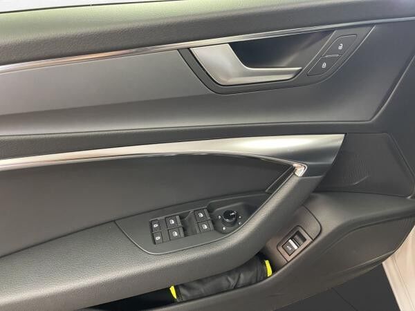 Audi A6 Avant 35 TDI advanced AHK Matrix LM 21" Navi PDC vo+hi ACC