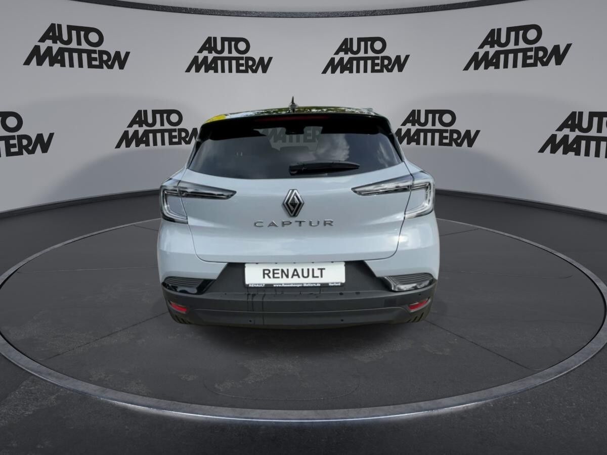 Renault Captur TCe140 Techno NavigationSafetyWinterPaket