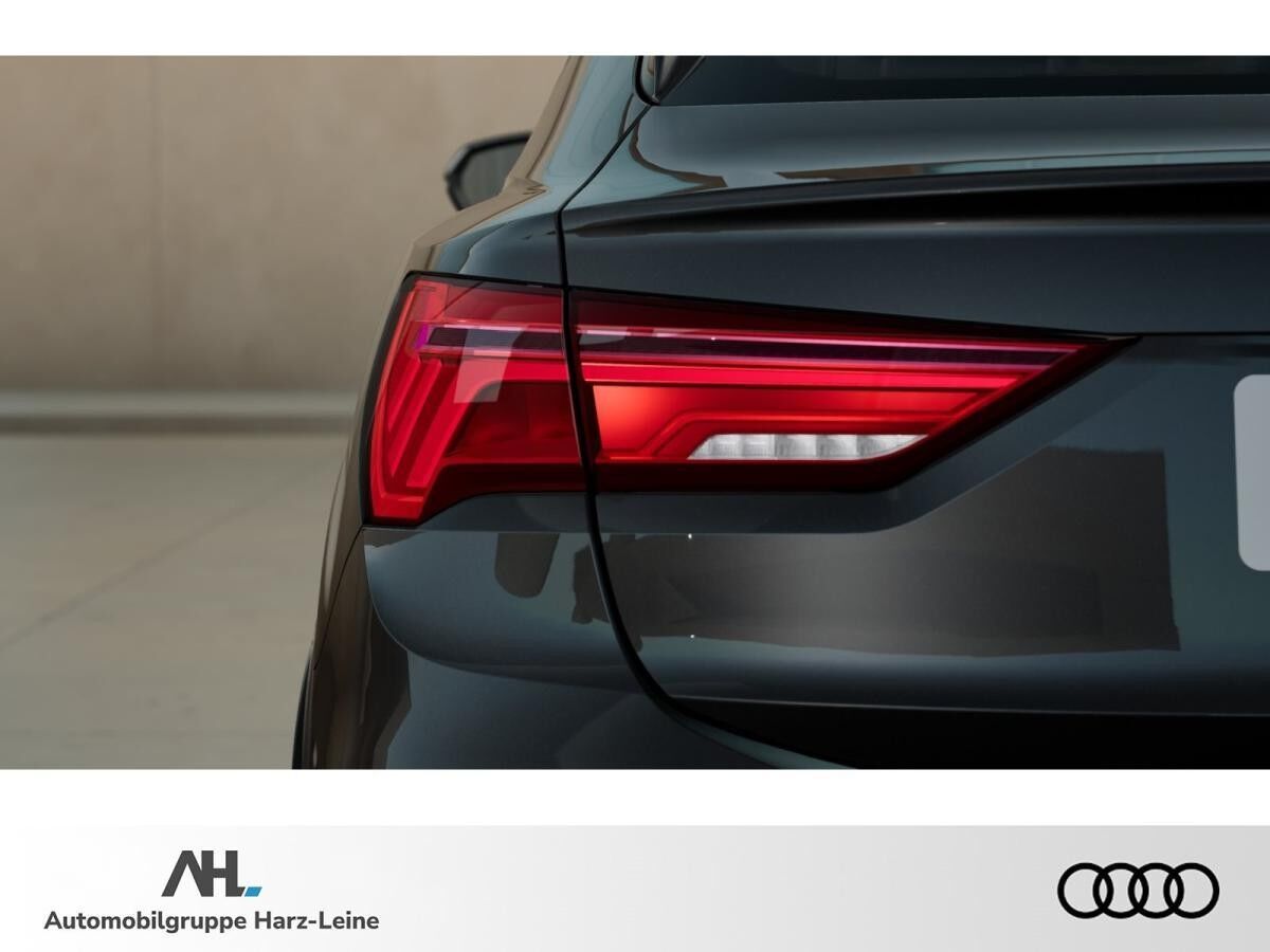 Audi Q3 Sportback S line 40 TFSI quattro 140(190) kw(PS) S tronic