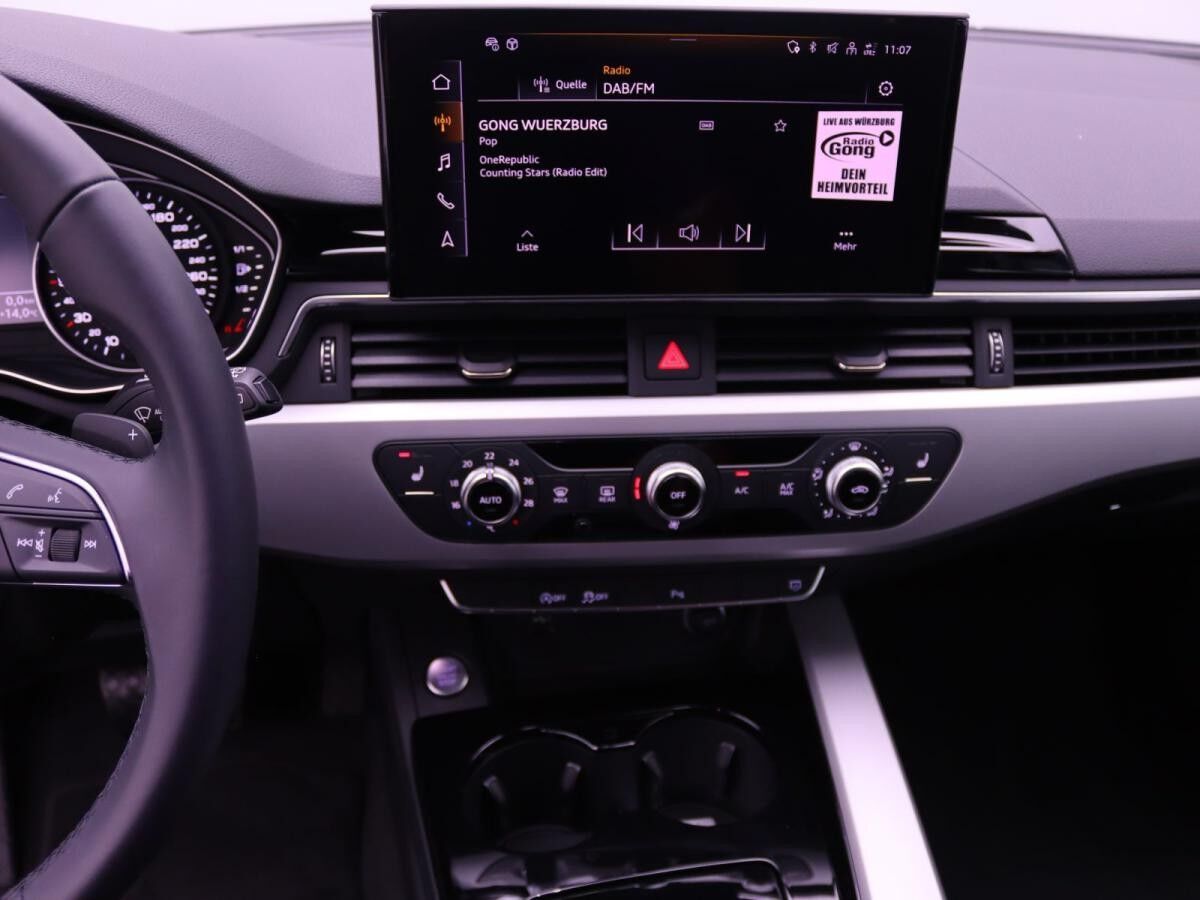 Audi A4 Avant 30 TDI S-tronic / MMI-Navi+, Tour, ACC